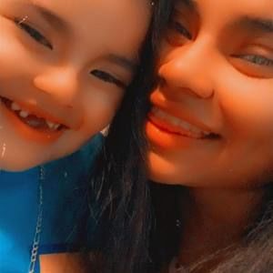 Meet your Posher, Eli